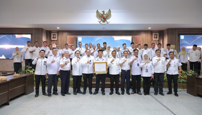 Diterpa Isu, Dijawab Prestasi! Gubernur Hidayat Arsani Raih Piagam Anti Korupsi KPK, Bukti Babel Makin Bersih dan Berintegritas