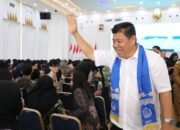 Gubernur Hidayat Arsani Beri Motivasi Calon Alumni UBB Siap Berkarya dan Bangun Negeri